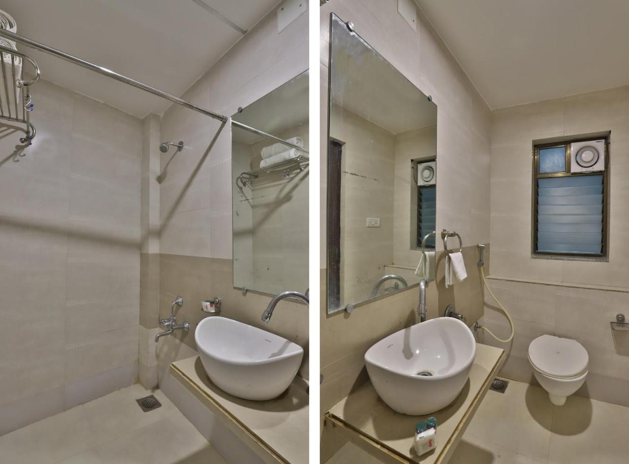 New Rajdhani Hotel Vadodara Bagian luar foto